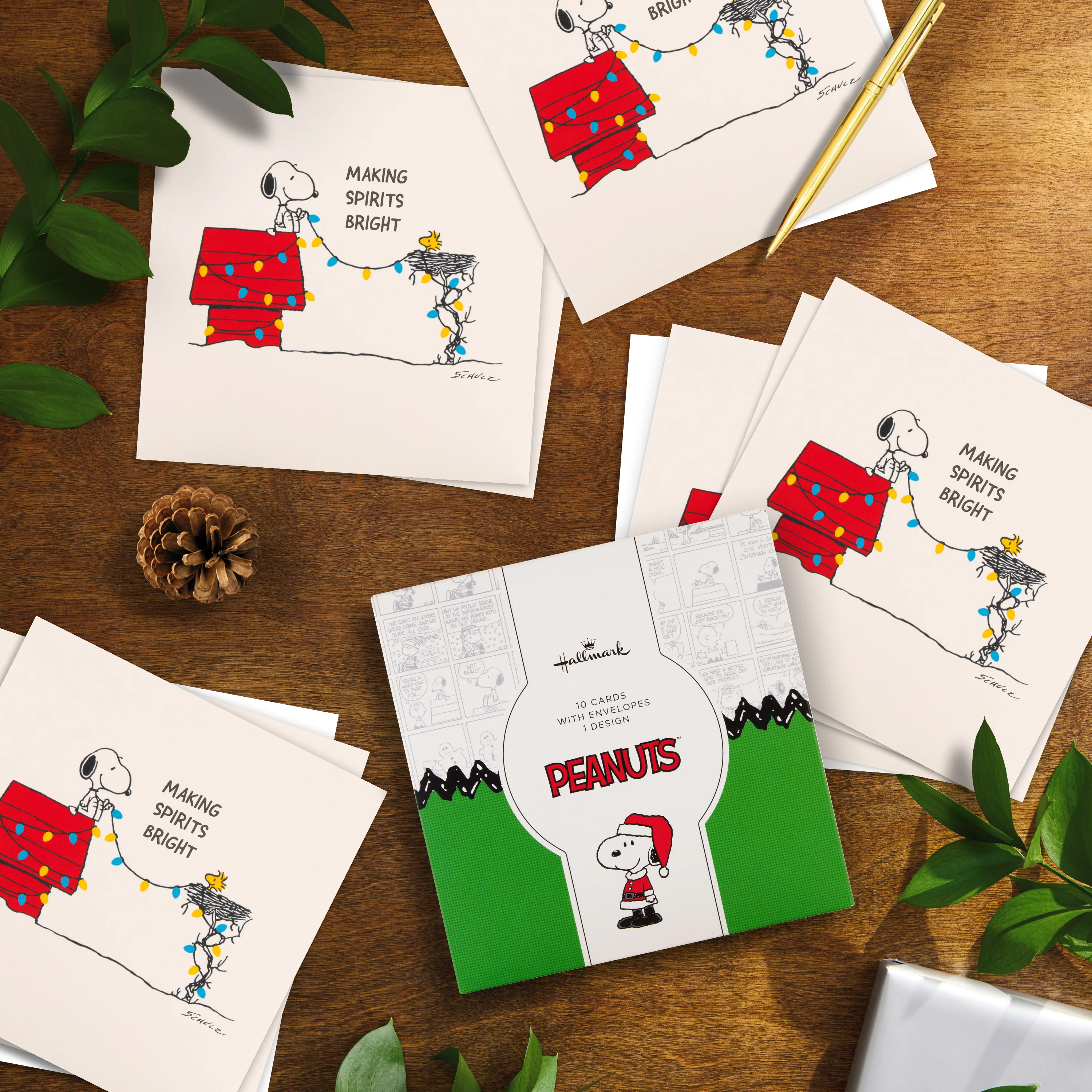 Christmas Cards Multipack - Pack of 10 SNOOPY & WOODSTOCK Design - Image 3