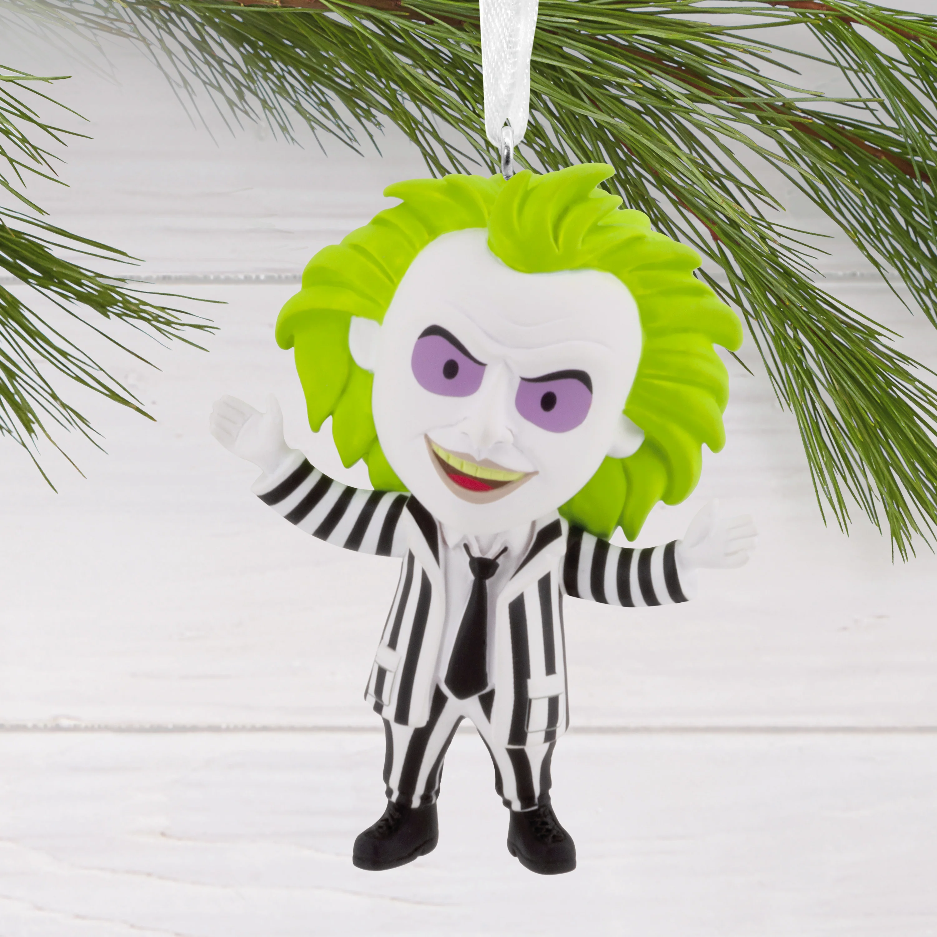Collectable Beetlejuice - Cartoon Beetlejuice Ornament - Image 5