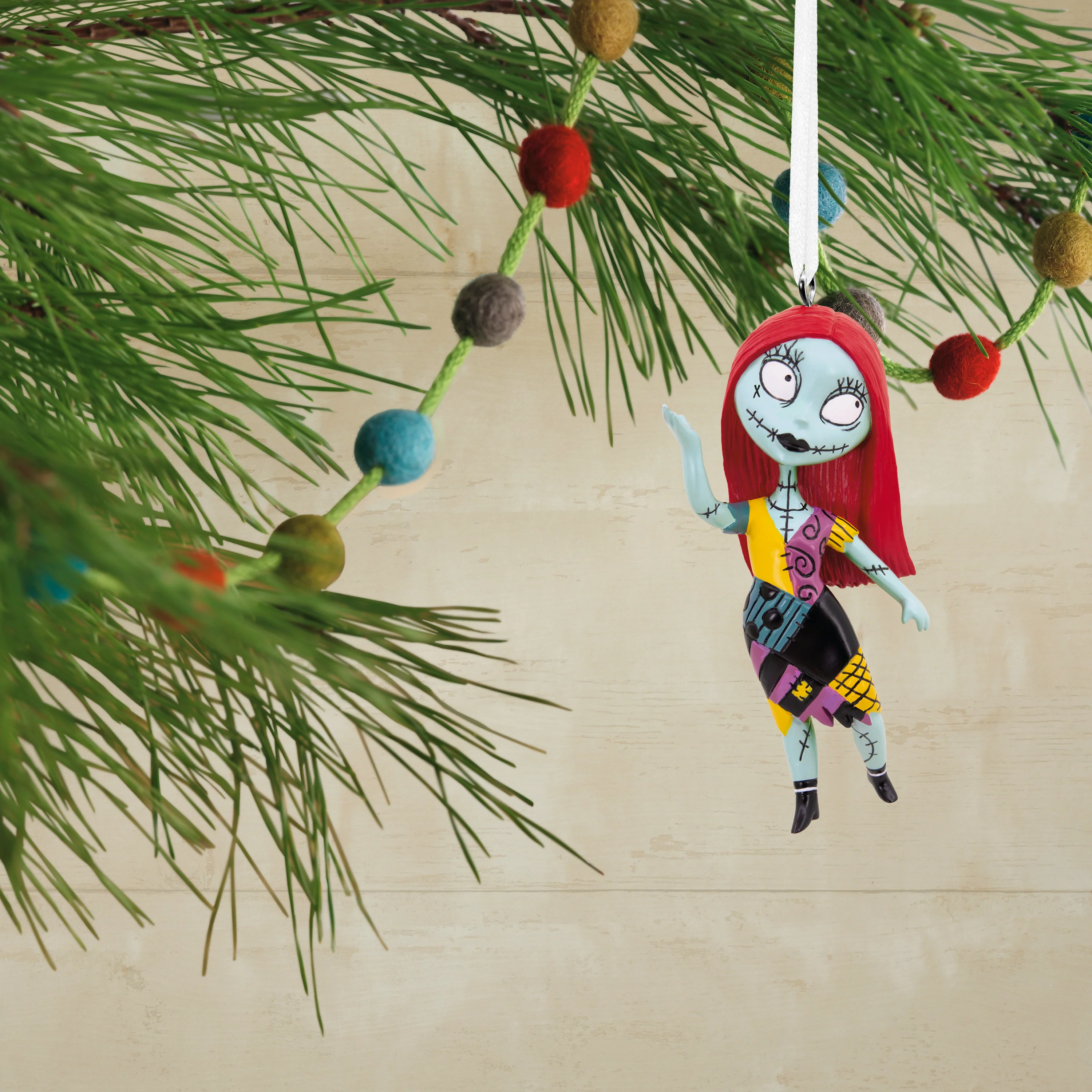 Collectable Disney The Nightmare Before Christmas - Sally Ornament - Image 4