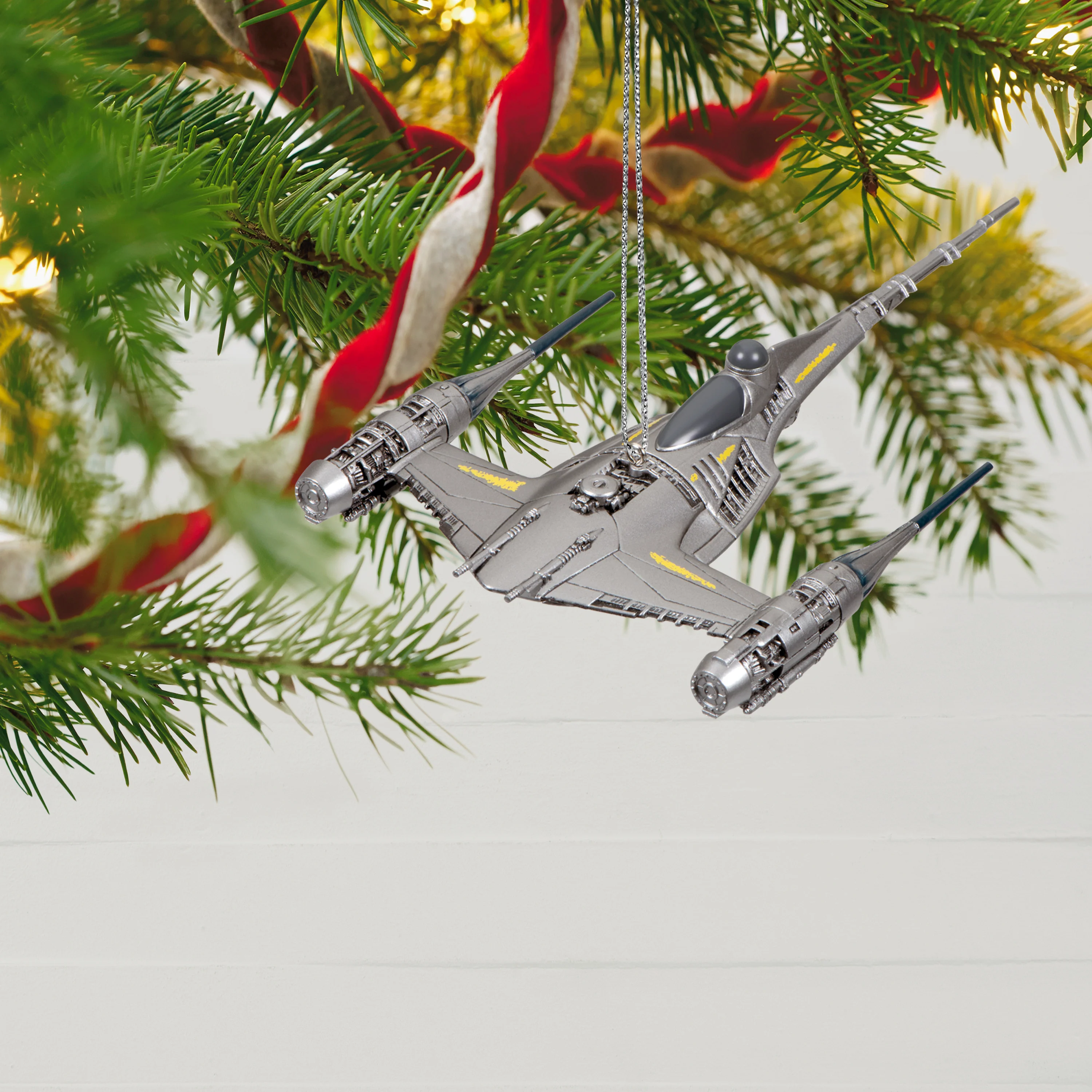 Keepsake The Mandalorian™ Ornament - N-1 Starfighter Design - Image 4