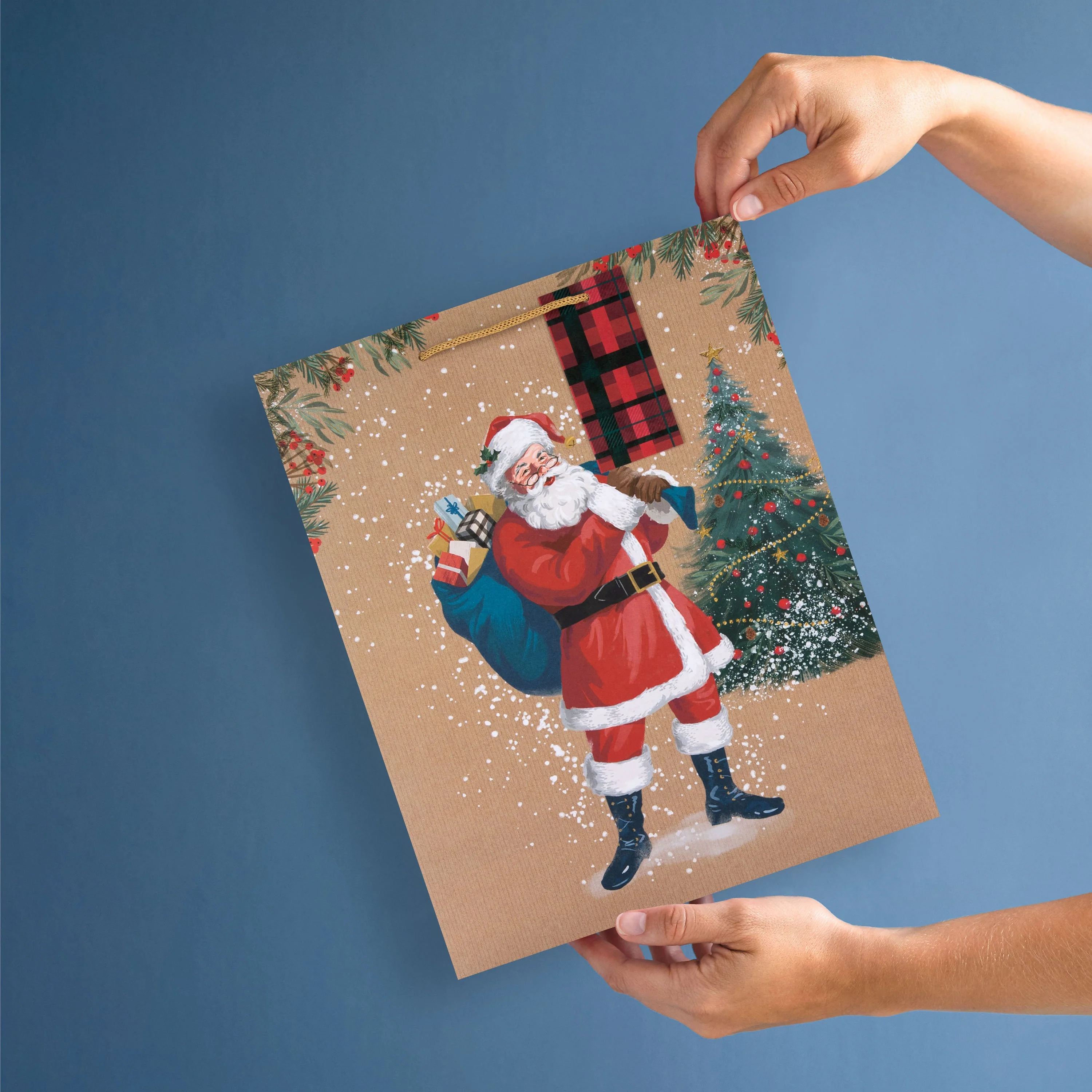 Large Christmas Gift Bags - Pack of 3 Traditional Santa Design - Image 7
