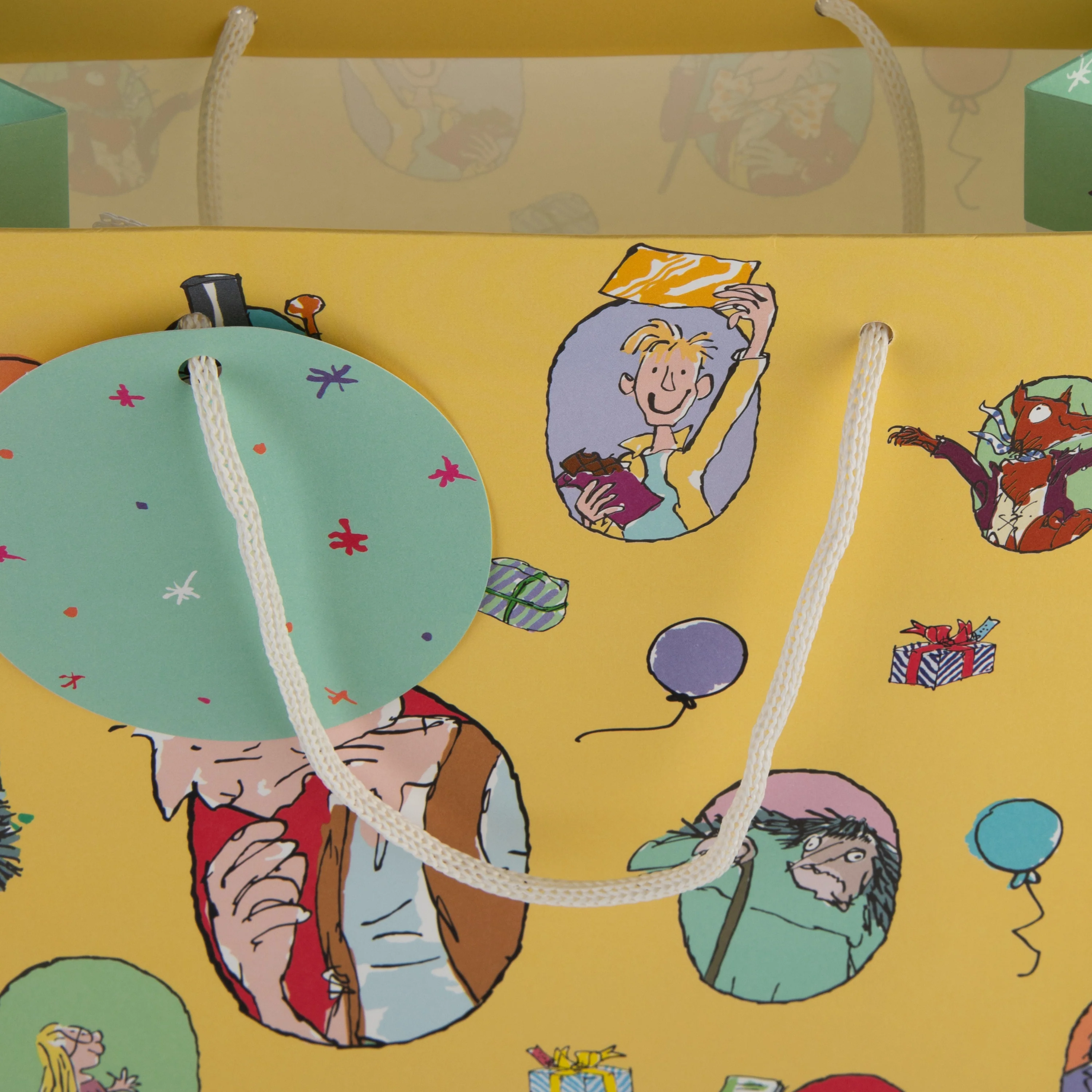 Roald Dahl & Quentin Blake Characters Birthday Gift Bag Multipack - 3 Bags in 1 Fun Design - Image 5