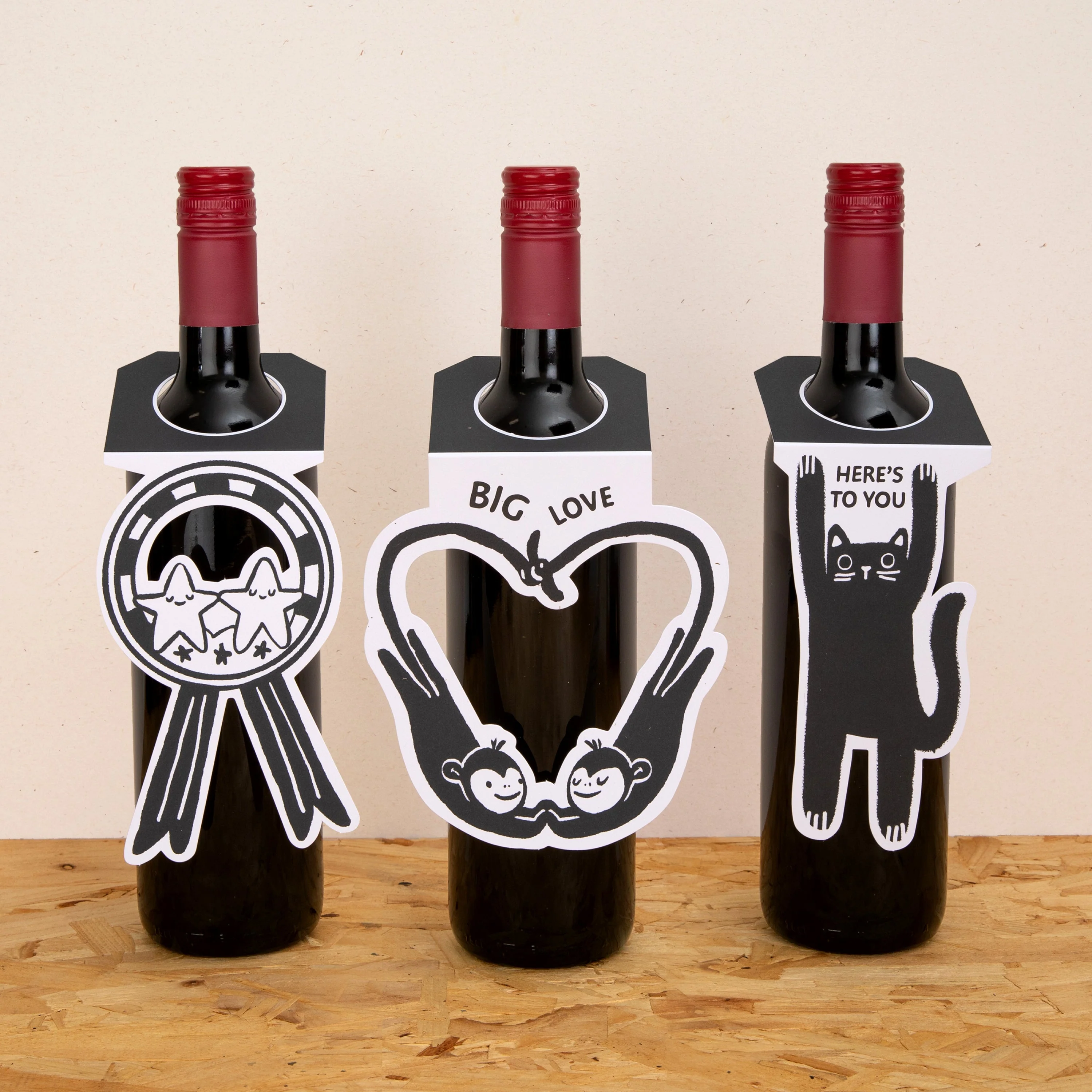 Tag-Ons Bottle Gift Tags Pack of 3 - Monochrome Cartoon Characters Design - Image 4